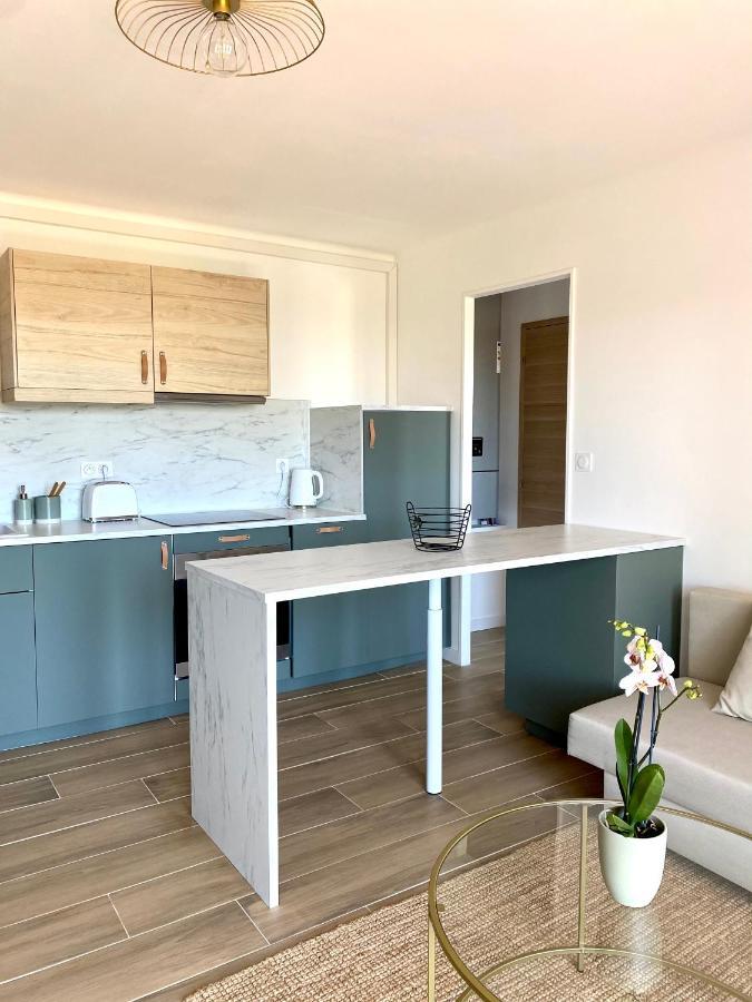 Appartement "Le Fabregas" 4 Pers Vue Mer La Seyne-sur-Mer Bagian luar foto